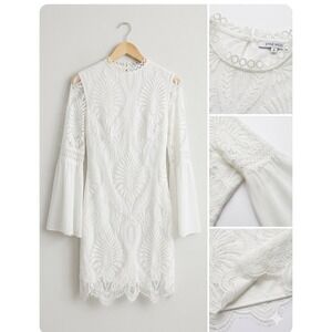 Eilly Bazar White Lace Bell Sleeve Mini Dress Medallion Crochet Bridal Boho M